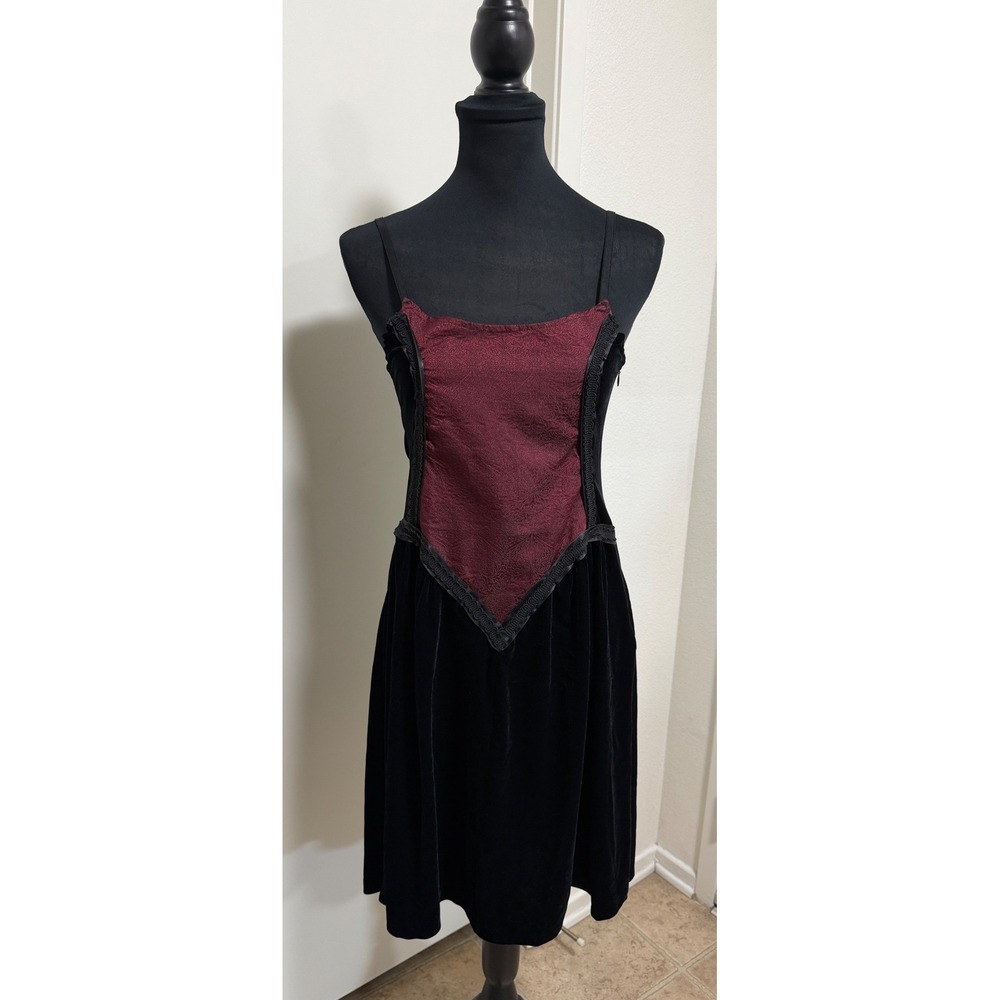 Vintage Cykxtees NYC Black Velvet Burgundy Medieval Goth Mini Dress Medium USA